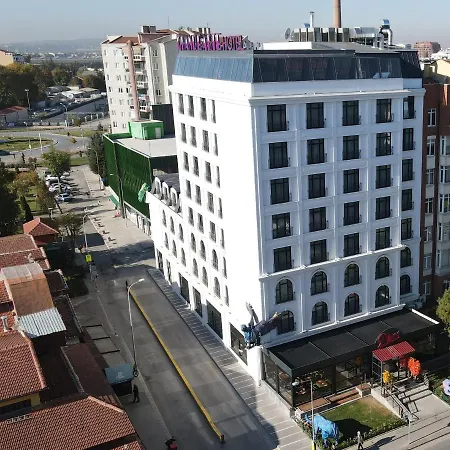 Ξενοδοχείο Grande Arte 4*