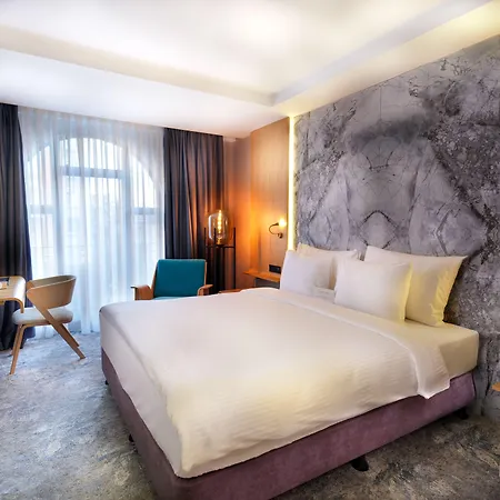 Grande Arte 4* إسكيشير