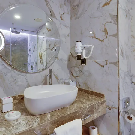 Hotel Grande Arte 4*